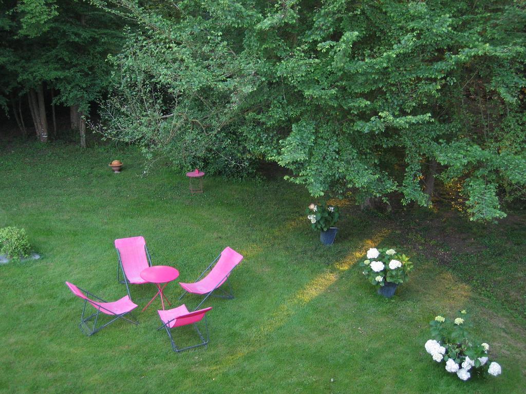 Bed and Breakfast Logis de la Paqueraie à Saint-Branchs Extérieur photo