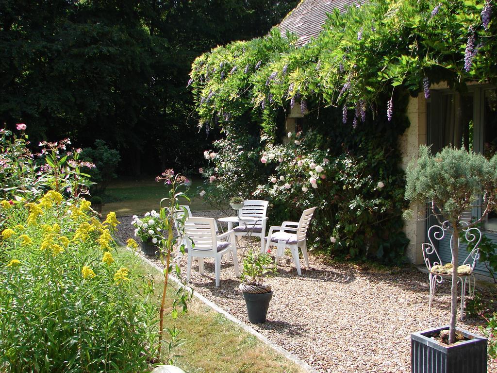 Bed and Breakfast Logis de la Paqueraie à Saint-Branchs Extérieur photo